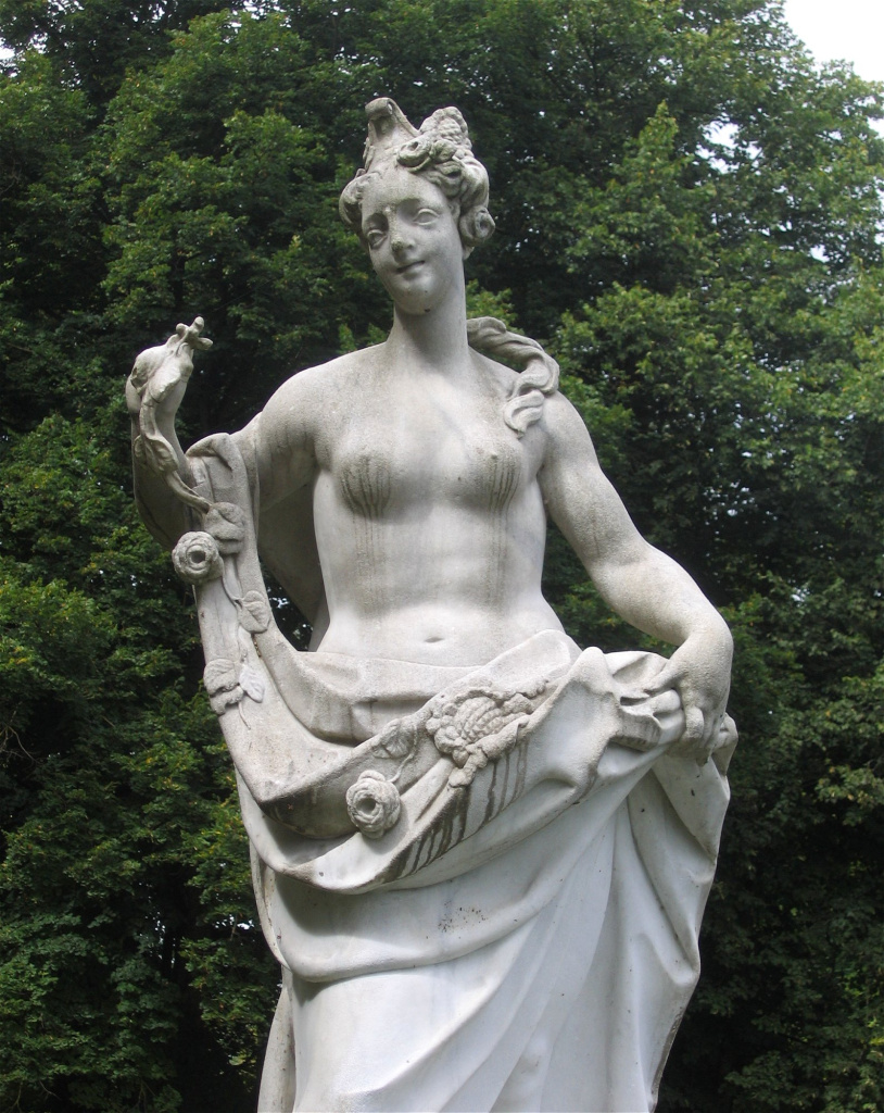 Скульптура Джузеппе Вольпини «Флора» (конец XVII, начало XVIII века). Мюнхен, Германия